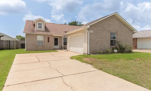 $1,900 | 617 Hanley Downs Drive, Cantonment, FL 32533