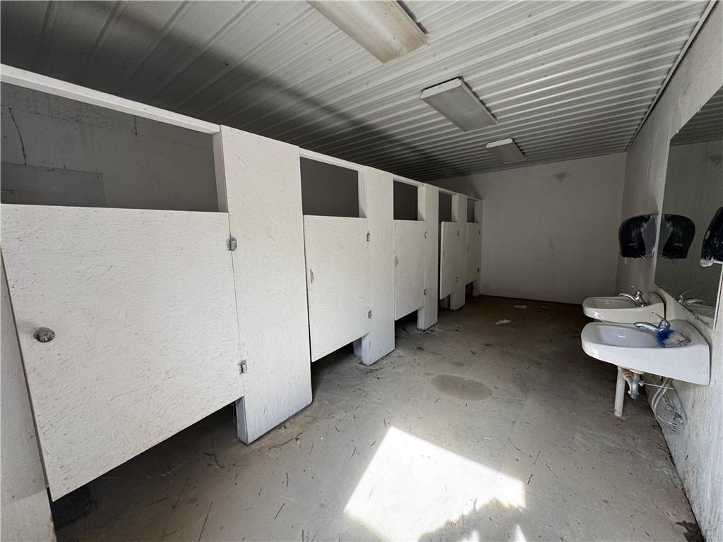 380 Fearer Road Markleysburg, PA 15459 - Photo 8 of 15