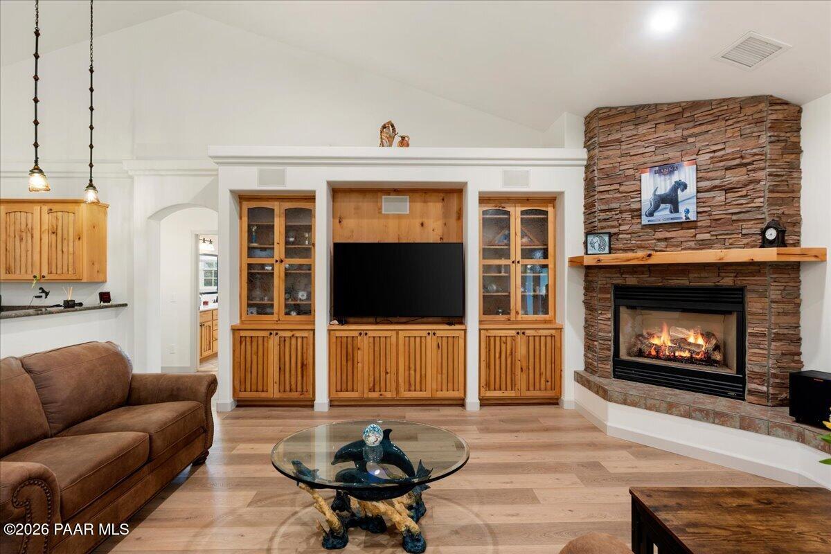 10540 North Patina Road Prescott, AZ 86305 - Photo 10 of 52 10-Living Room