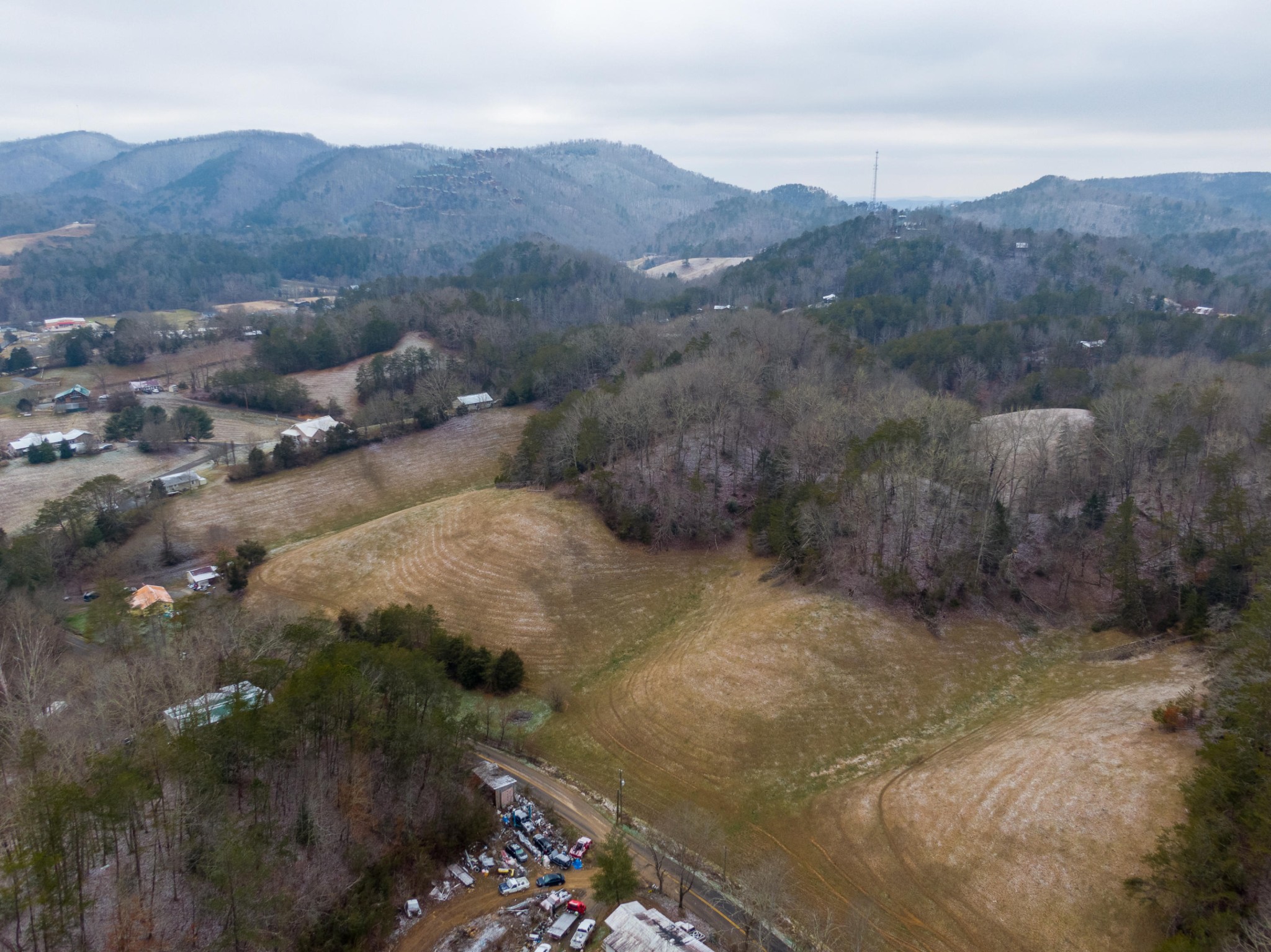 3656 Wiley Noland Road Sevierville, TN 37876 - Photo 4 of 11 Gallery Image 4