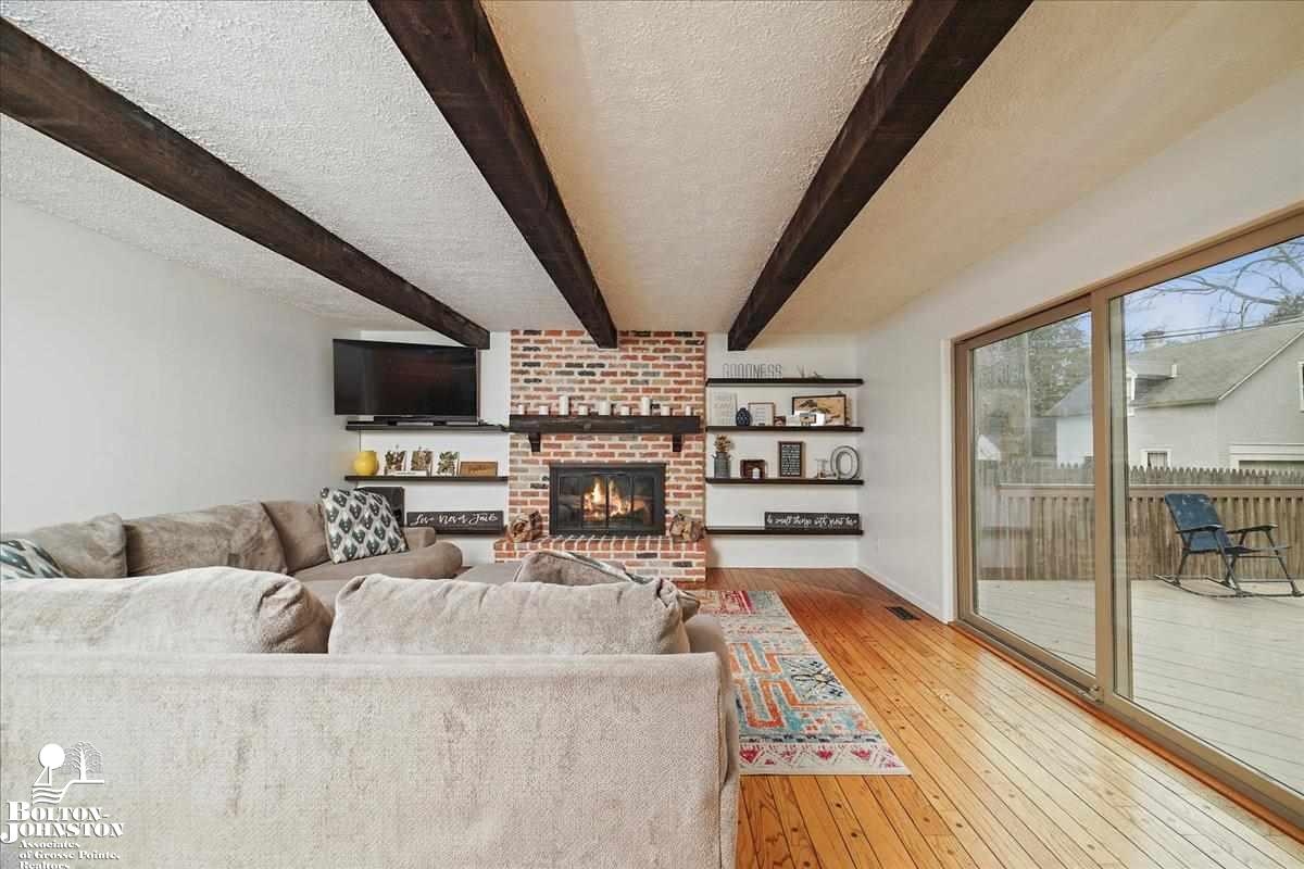 76 Moross Road Grosse Pointe Farms, MI 48236 - Photo 12 of 31