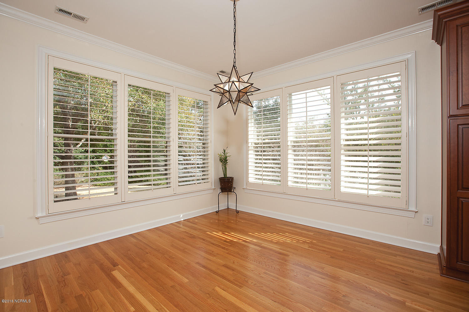807 Fox Ridge Lane Wilmington, NC 28405 - Photo 13 of 30 fox ridge 807 5kitnk martie lf_8653