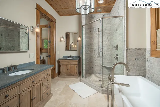 $3,579,000 | 228 Goldenrod Road, Boone, NC 28607