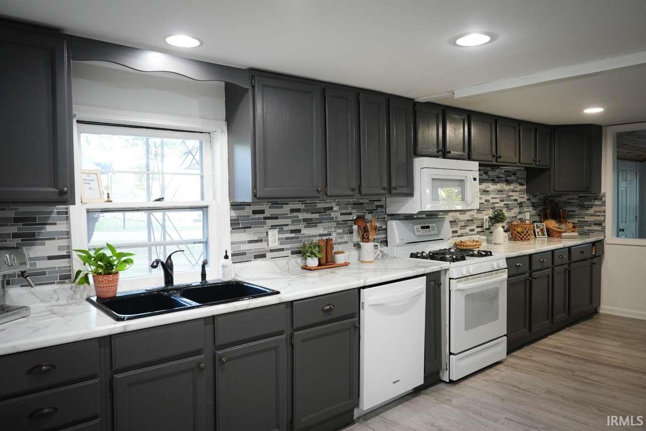 3270 East Main Street Macy, IN 46951 - Photo 12 of 33