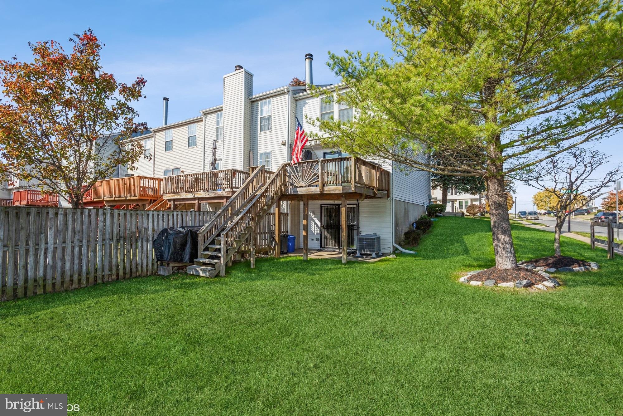 2265 Riding Crop Way Baltimore, MD 21244 - Photo 23 of 25