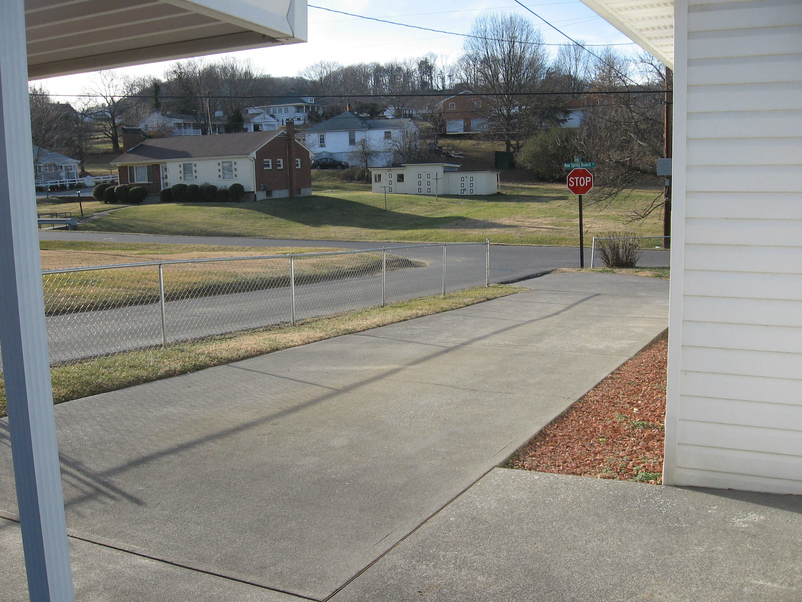 3436 New Spring Branch Road Southeast Roanoke, VA 24014 - Photo 18 of 22 Carport