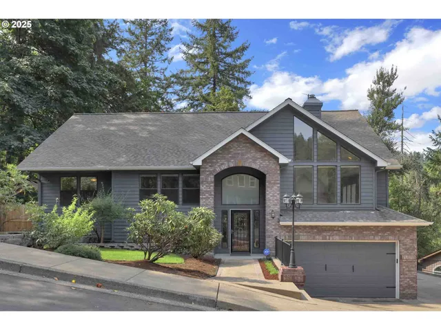 $725,000 | 1184 South 69th Street, Springfield, OR 97478