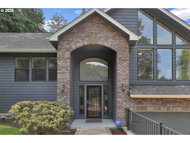 $725,000 | 1184 South 69th Street, Springfield, OR 97478