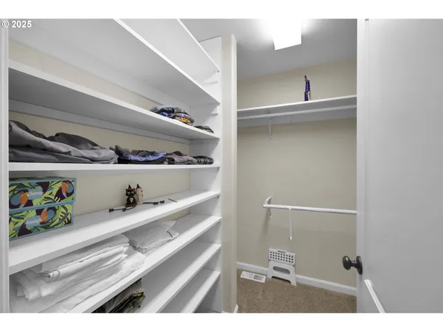 $725,000 | 1184 South 69th Street, Springfield, OR 97478