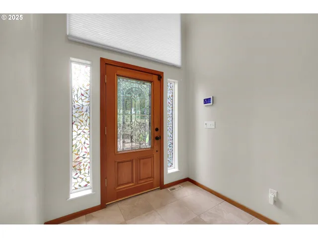 $725,000 | 1184 South 69th Street, Springfield, OR 97478