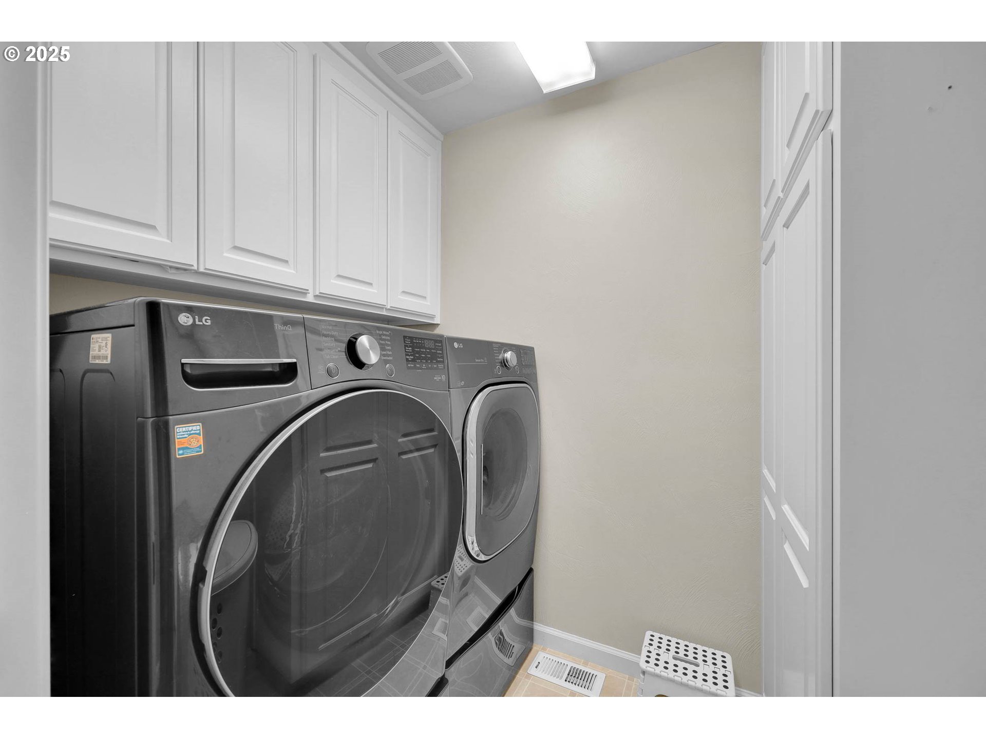 1184 South 69th Street Springfield, OR 97478 - Photo 32 of 48