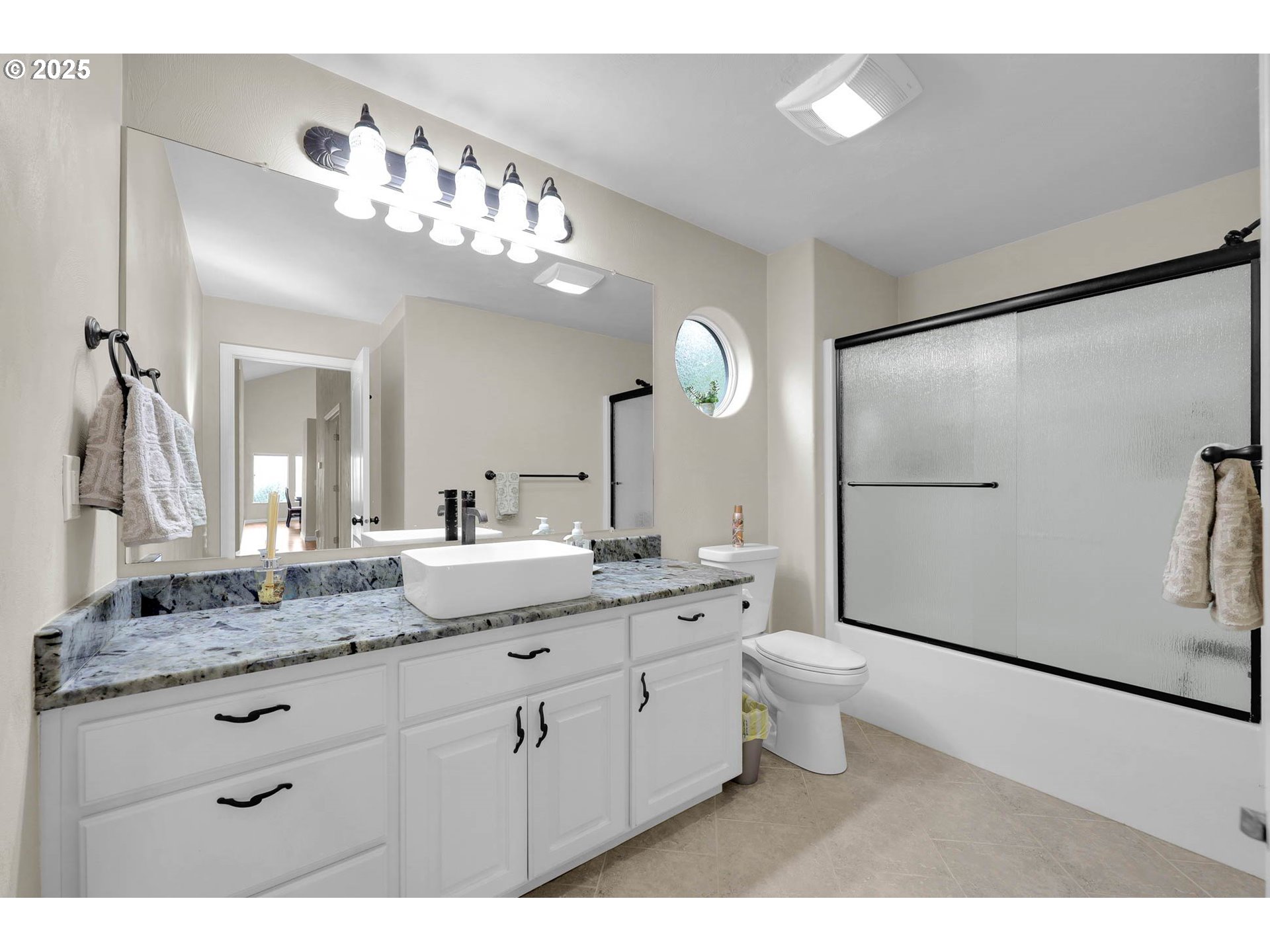 1184 South 69th Street Springfield, OR 97478 - Photo 37 of 48