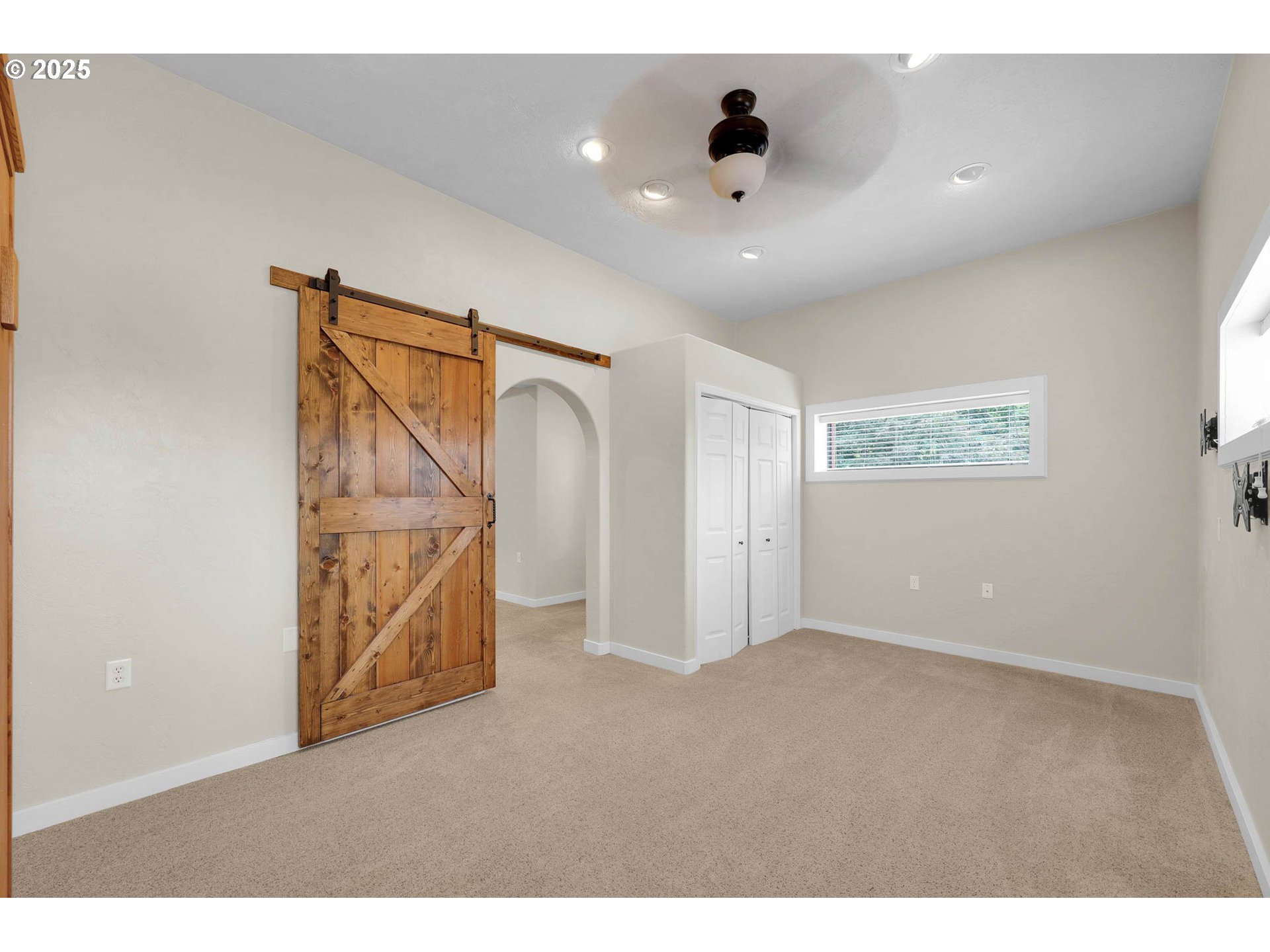 1184 South 69th Street Springfield, OR 97478 - Photo 41 of 48