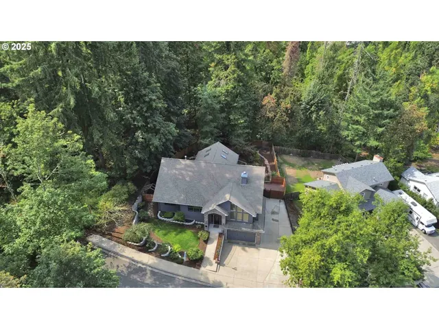 $725,000 | 1184 South 69th Street, Springfield, OR 97478