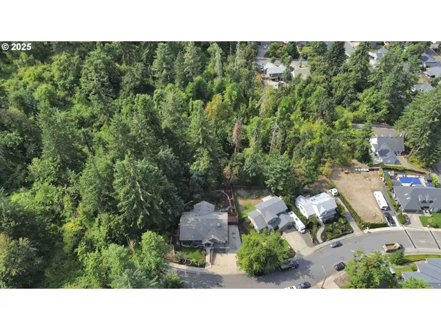 $725,000 | 1184 South 69th Street, Springfield, OR 97478