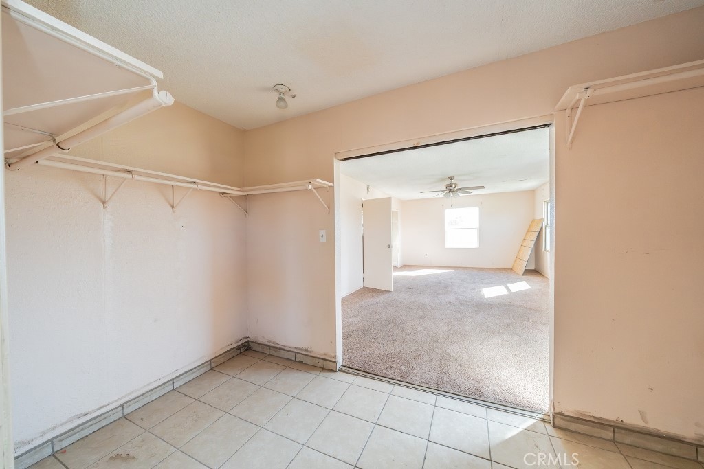 11025 Phelan Road Oak Hills, CA 92344 - Photo 14 of 33