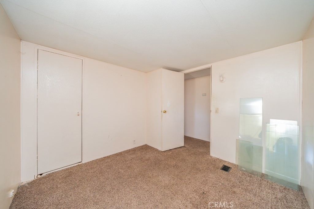 11025 Phelan Road Oak Hills, CA 92344 - Photo 23 of 33