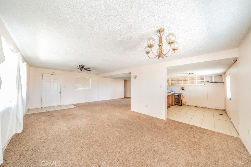 11025 Phelan Road Oak Hills, CA 92344 - Photo 8 of 33