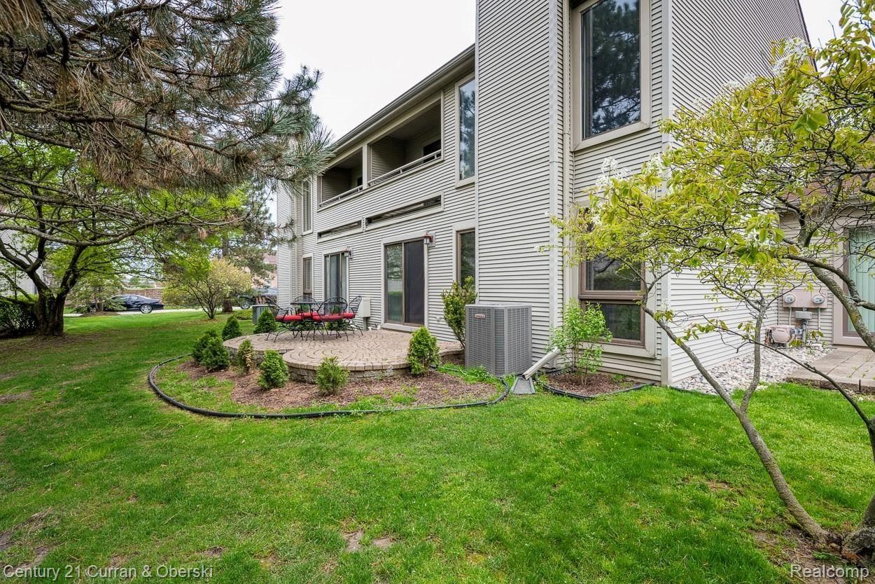 743 Eastbridge Court, Unit 95 Rochester, MI 48307 - Photo 5 of 38 5.jpg