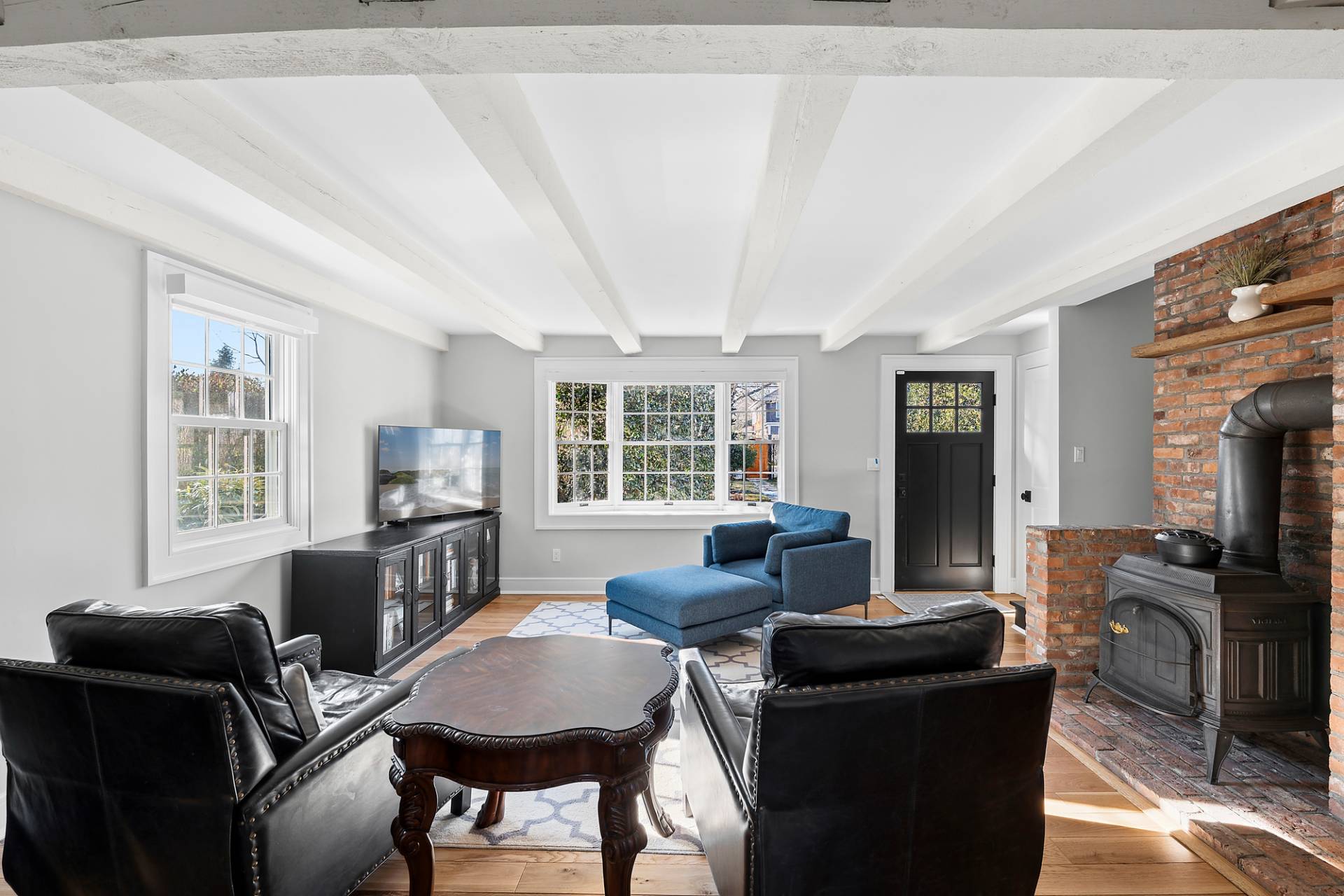 50 Sherrill Road East Hampton, NY 11937 - Photo 6 of 20