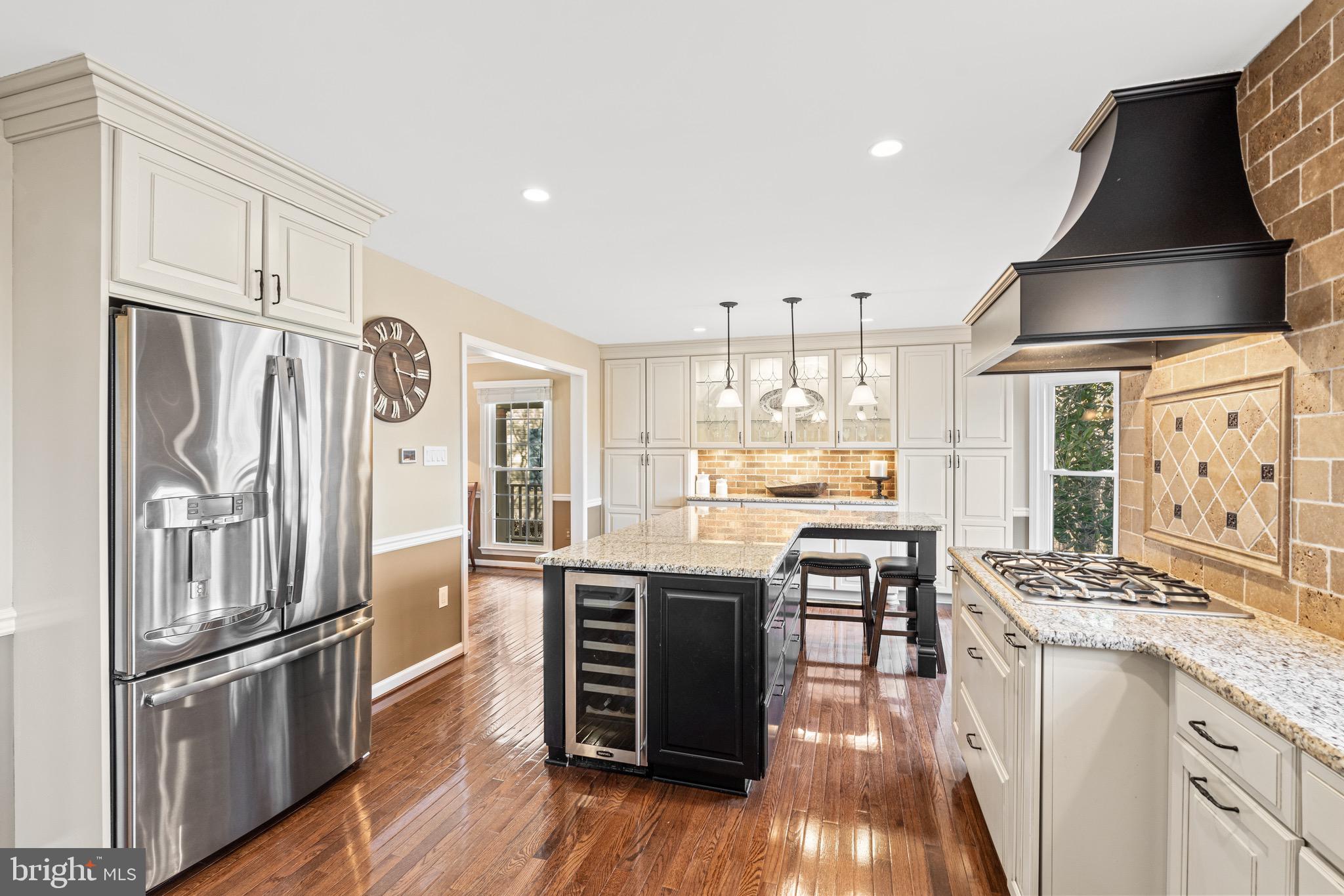 6827 Bluecurl Circle Springfield, VA 22152 - Photo 11 of 50 Gallery Image 11