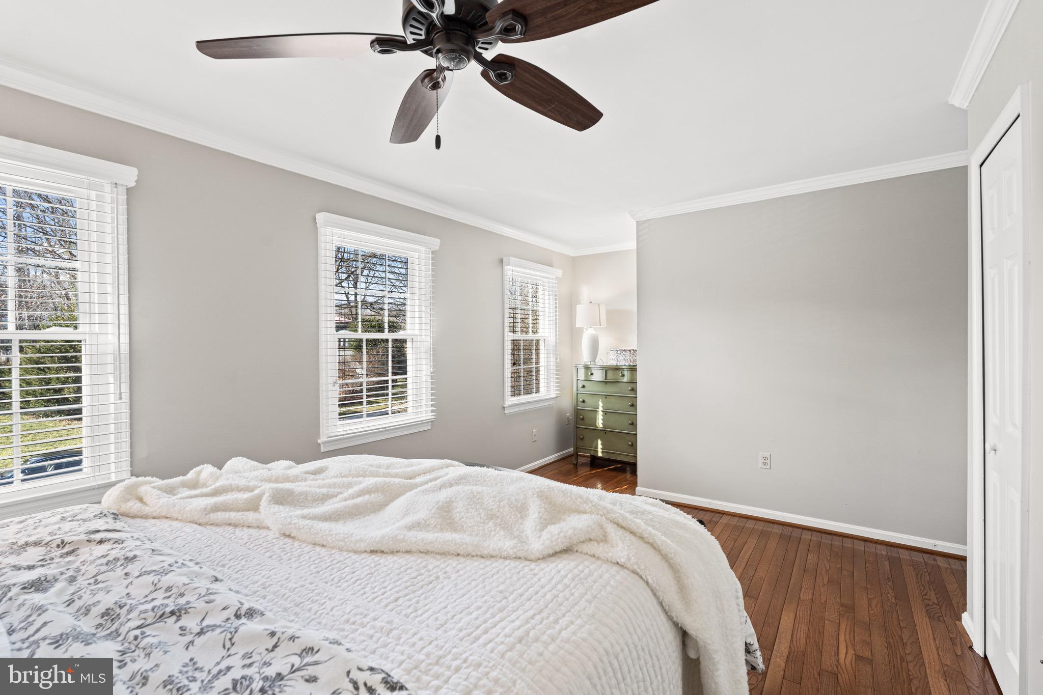 6827 Bluecurl Circle Springfield, VA 22152 - Photo 34 of 50 Gallery Image 34