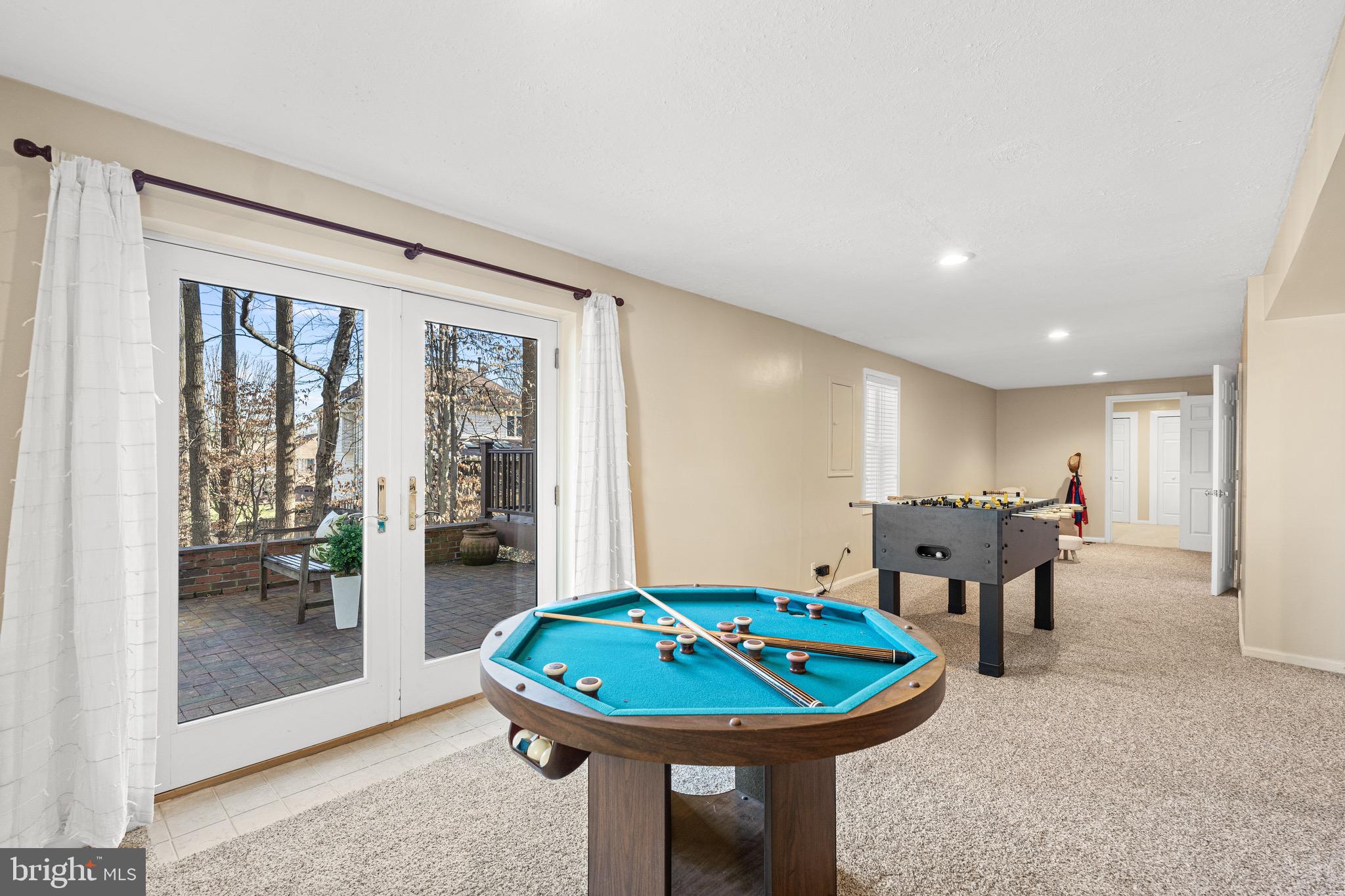 6827 Bluecurl Circle Springfield, VA 22152 - Photo 42 of 50 Gallery Image 42