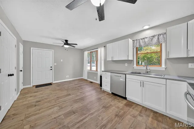 $515,000 | 2424 Trout Camp Road, Waterloo, IL 62298