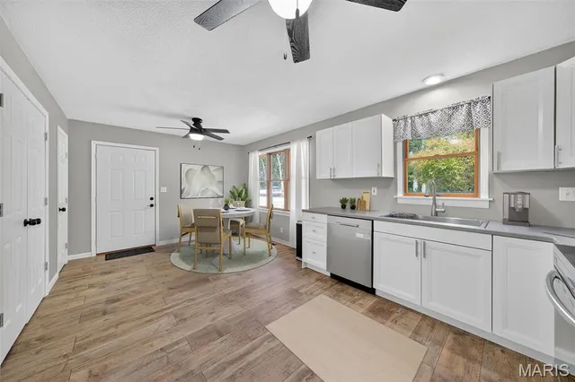 $515,000 | 2424 Trout Camp Road, Waterloo, IL 62298