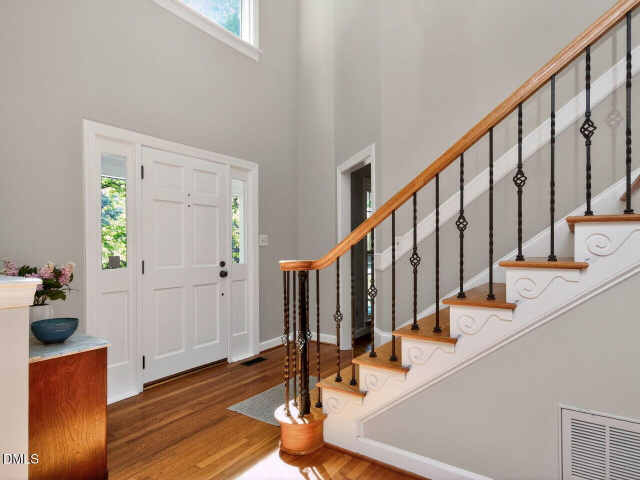 5913 Dunbarton Way Raleigh, NC 27613 - Photo 13 of 44 006-1280x960-photo