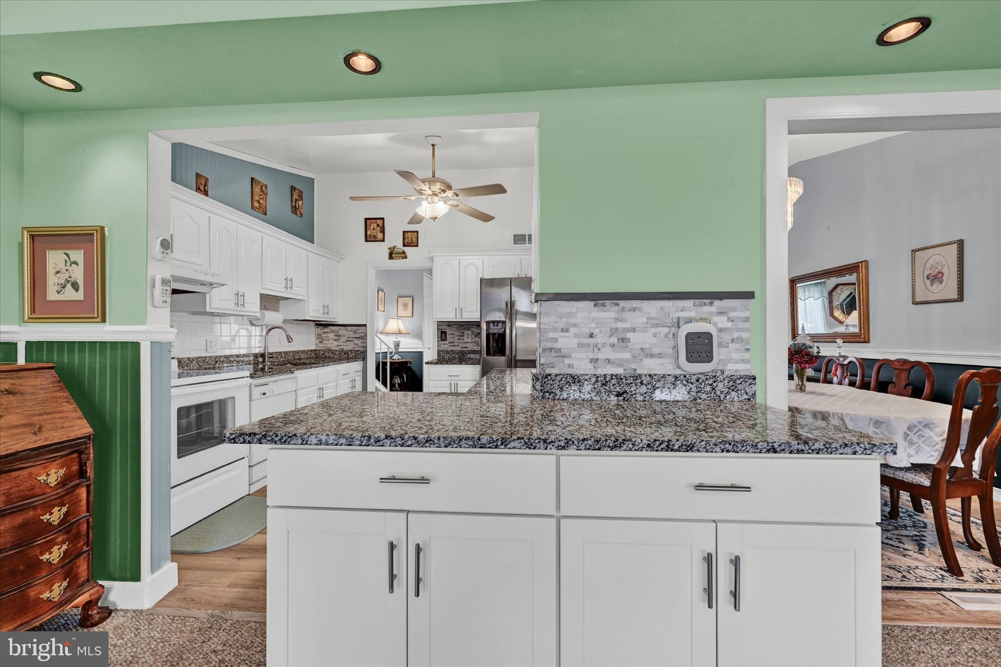 9010 Transoms Road Nottingham, MD 21236 - Photo 15 of 37