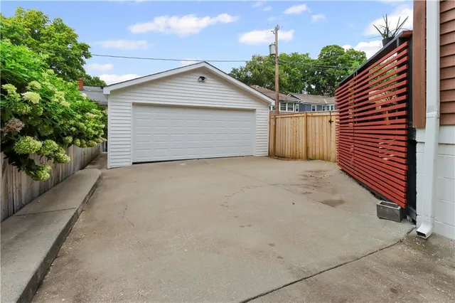 $495,000 | 408 West 61st Street, Kansas City, MO 64113