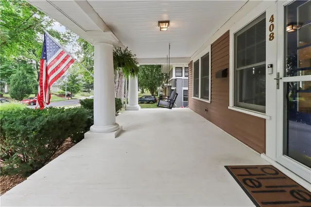 $495,000 | 408 West 61st Street, Kansas City, MO 64113