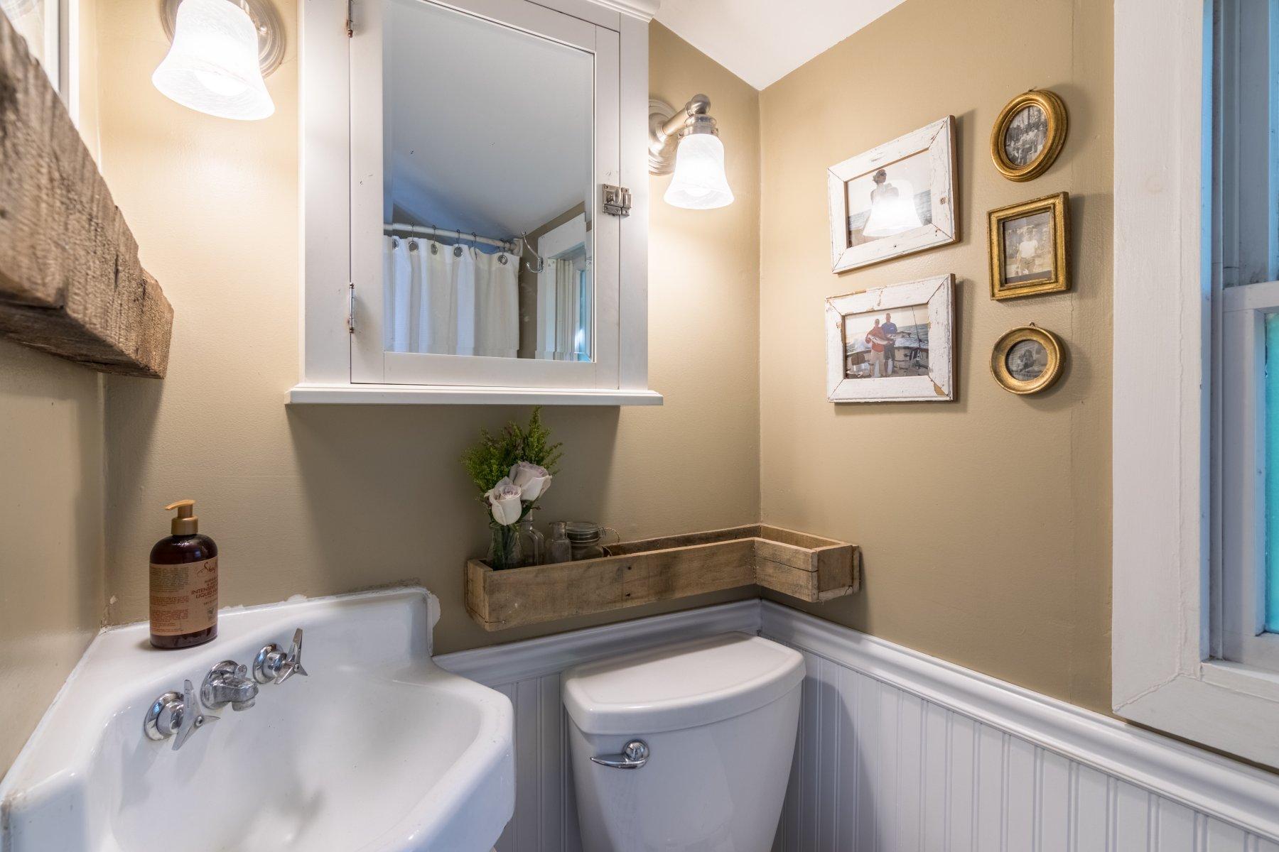 59 Bettys Pond Road Barnstable, MA 02601 - Photo 15 of 33 IMG_1862-HDR