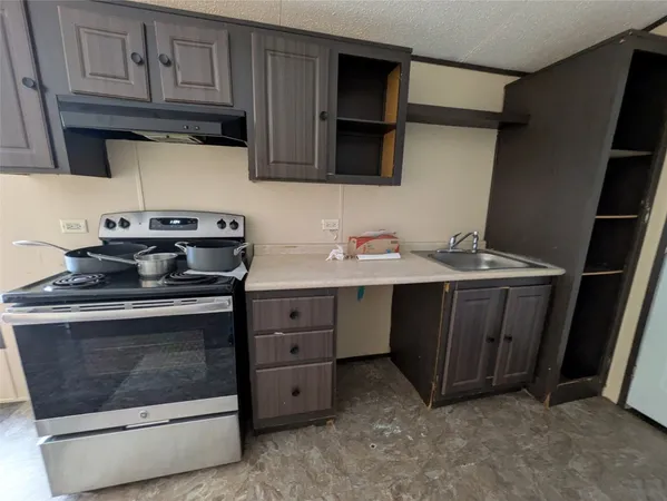 $1,300 | 1213 Kentucky Street, Unit A, South Houston, TX 77587