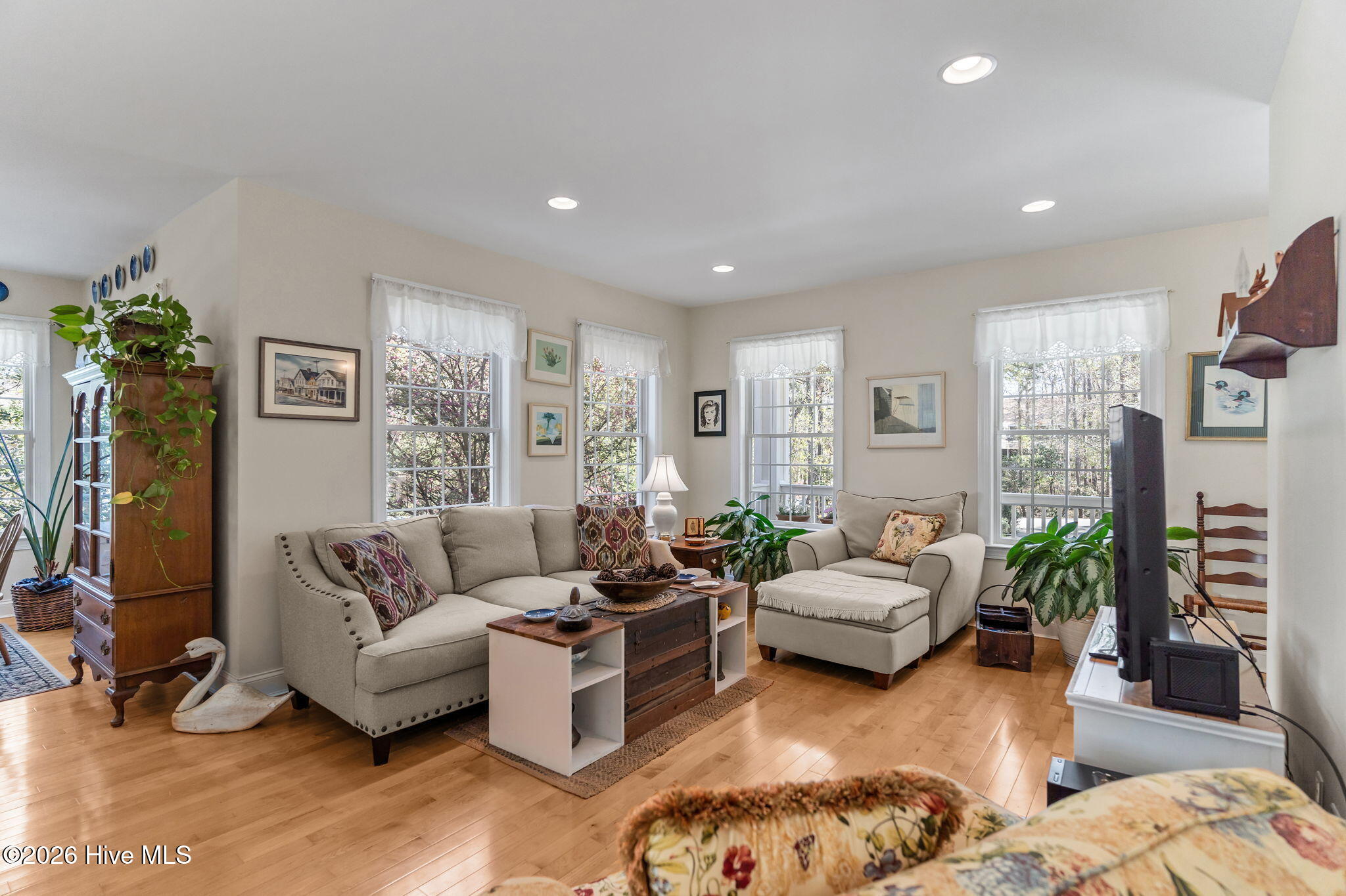 530 North Line Drive Hampstead, NC 28443 - Photo 11 of 67 9-web-or-mls-DSC06343