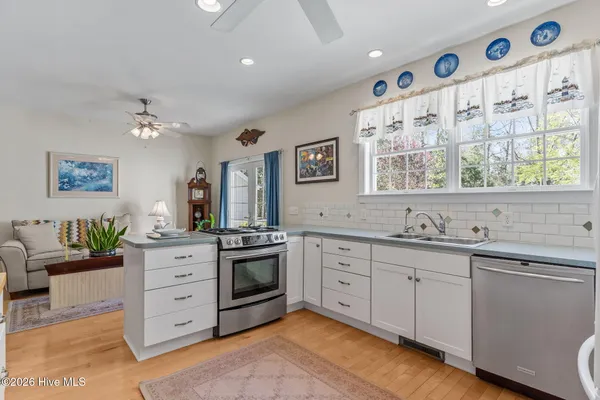 $710,000 | 530 North Line Drive, Hampstead, NC 28443