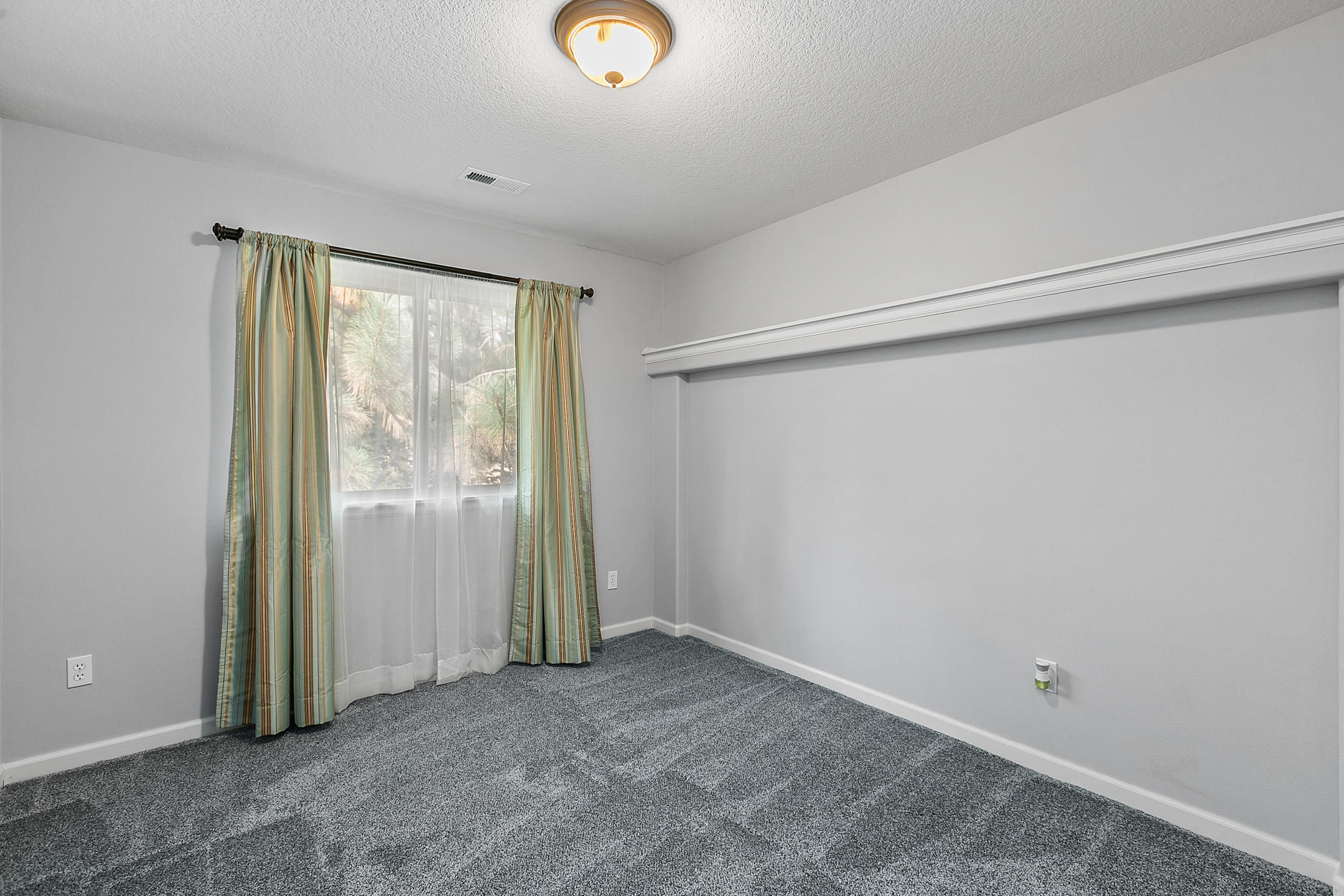 60334 Sage Stone Loop Bend, OR 97702 - Photo 17 of 25 17
