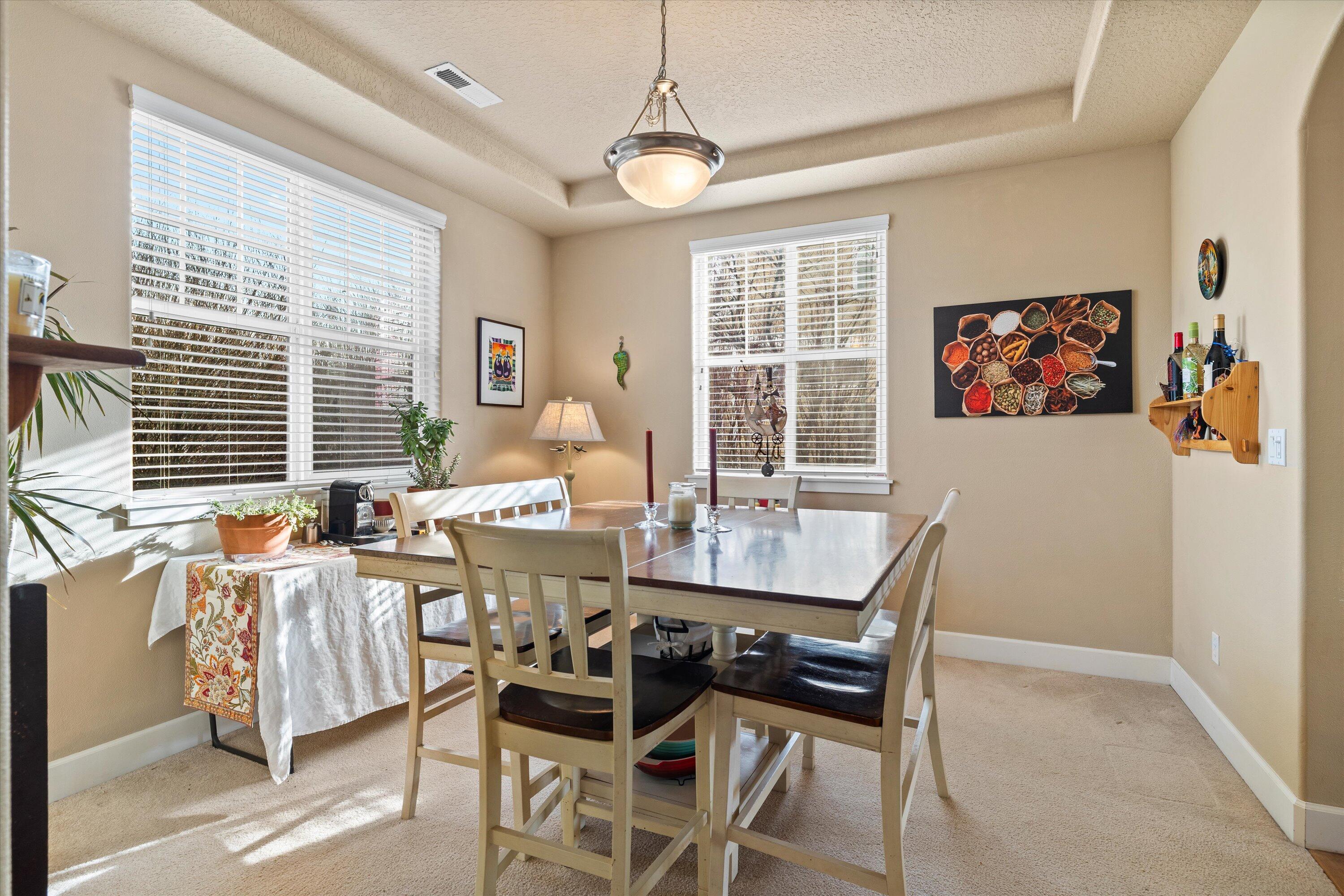 20737 Kilbourne Loop Bend, OR 97701 - Photo 27 of 29 Dining Room