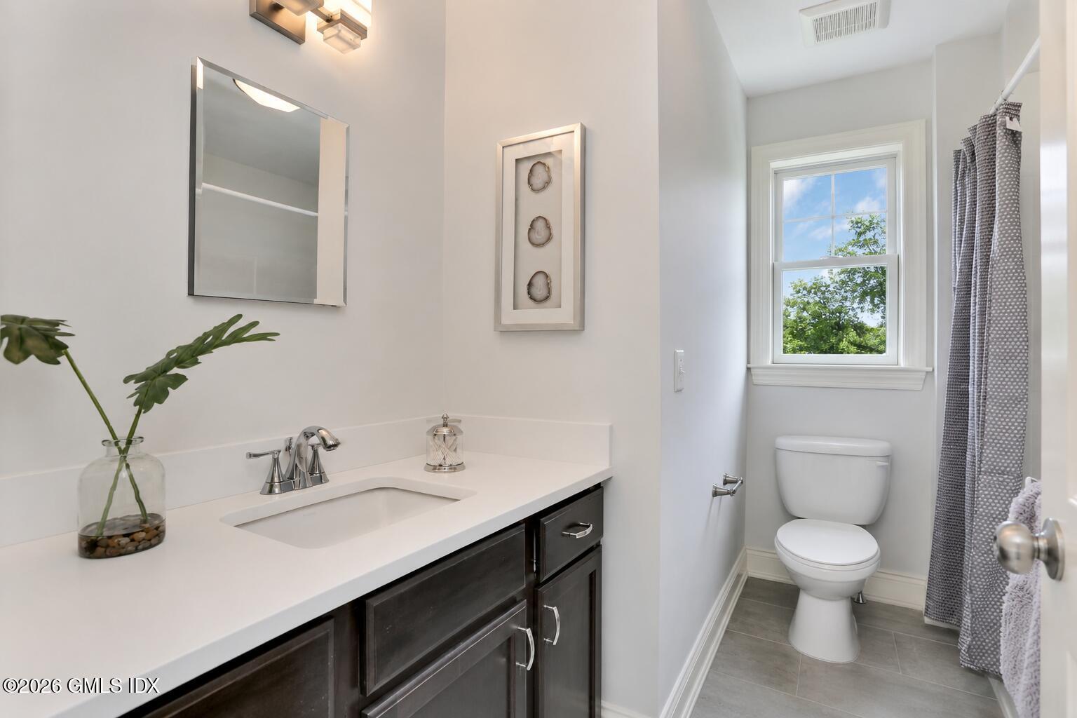8 View Street, Unit 7 Greenwich, CT 06830 - Photo 15 of 26 View Full Bath 7 & 9