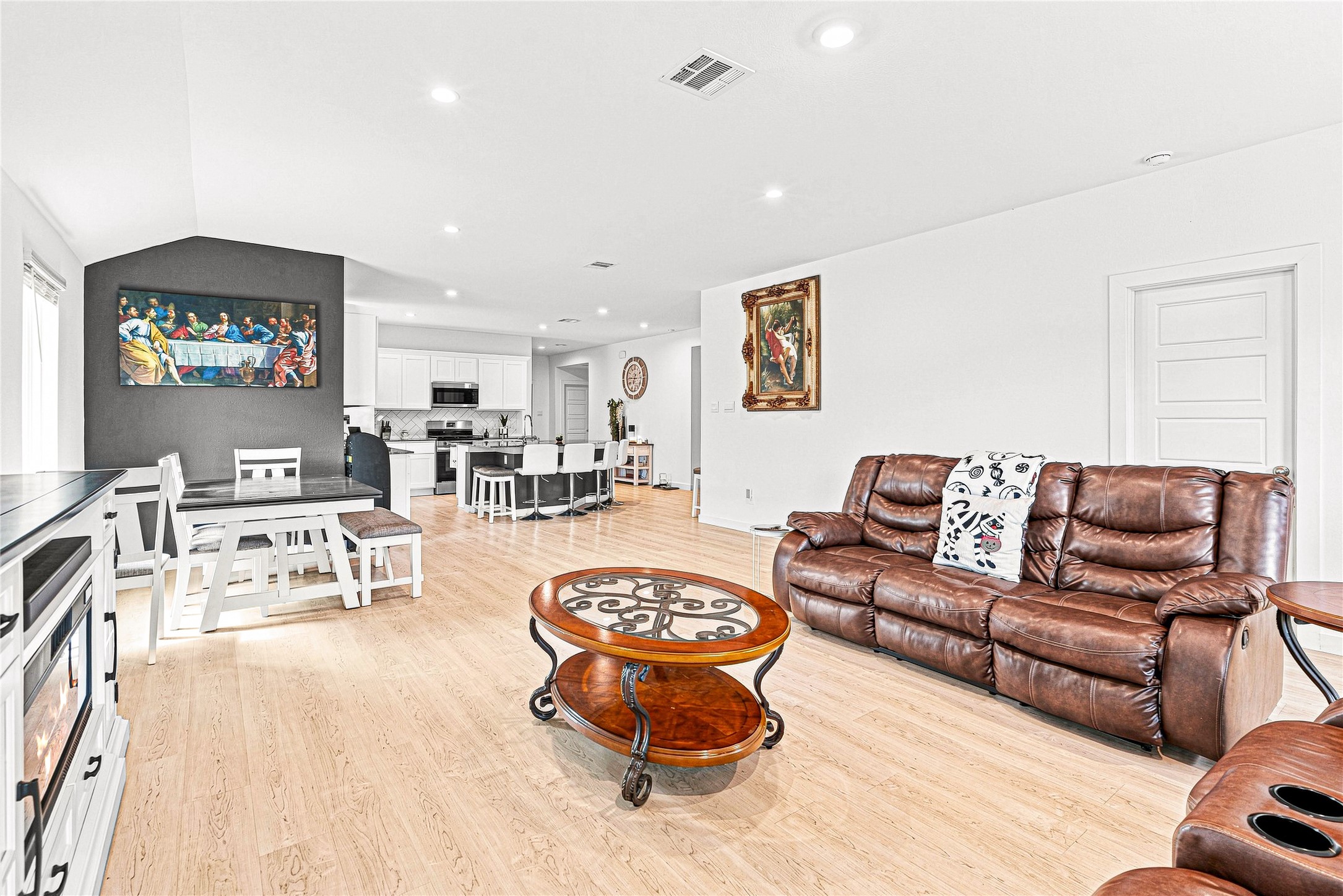 1319 Sea Breeze Way Iowa Colony, TX 77583 - Photo 14 of 22 Gallery Image 14