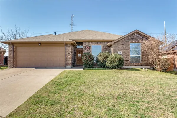 $359,900 | 9209 Hunters Court, White Settlement, TX 76108