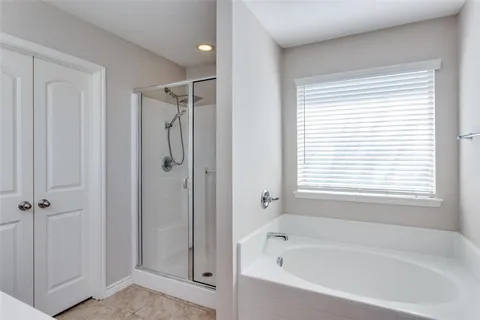 $385,000 | 9209 Hunters Court, White Settlement, TX 76108