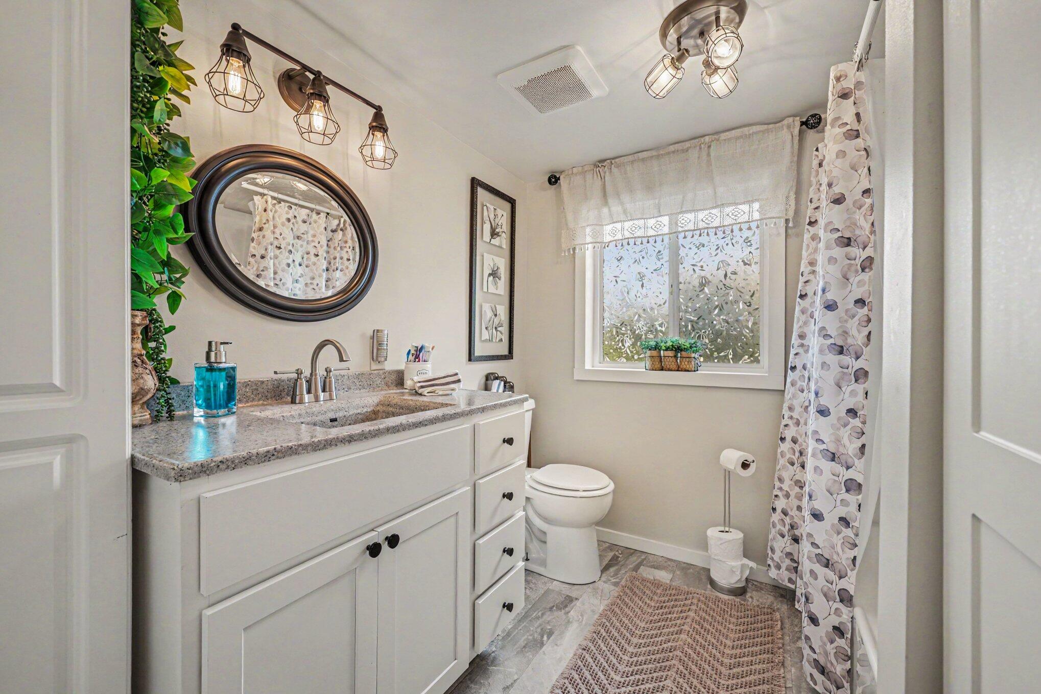 7780 West Cutler Road Lakeview, MI 48850 - Photo 16 of 27 017_file_5696