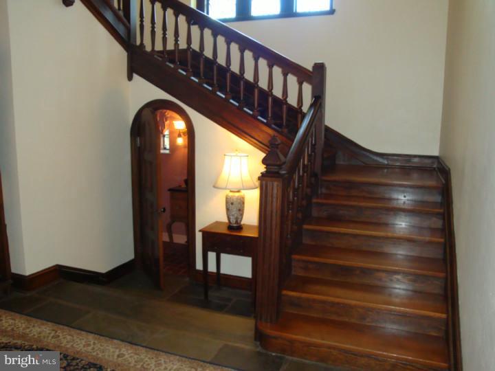 2700 Riverbend Road Allentown, PA 18103 - Photo 16 of 25