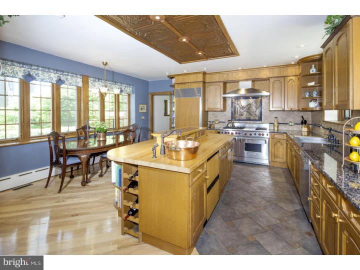 2700 Riverbend Road Allentown, PA 18103 - Photo 3 of 25