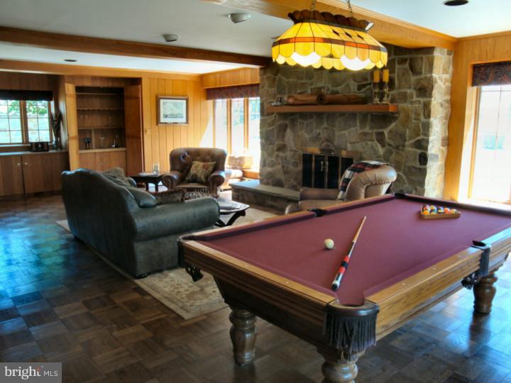 2700 Riverbend Road Allentown, PA 18103 - Photo 9 of 25