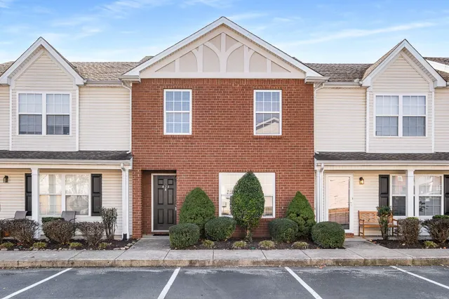 $1,595 | 423 Shoshone Place, Murfreesboro, TN 37128