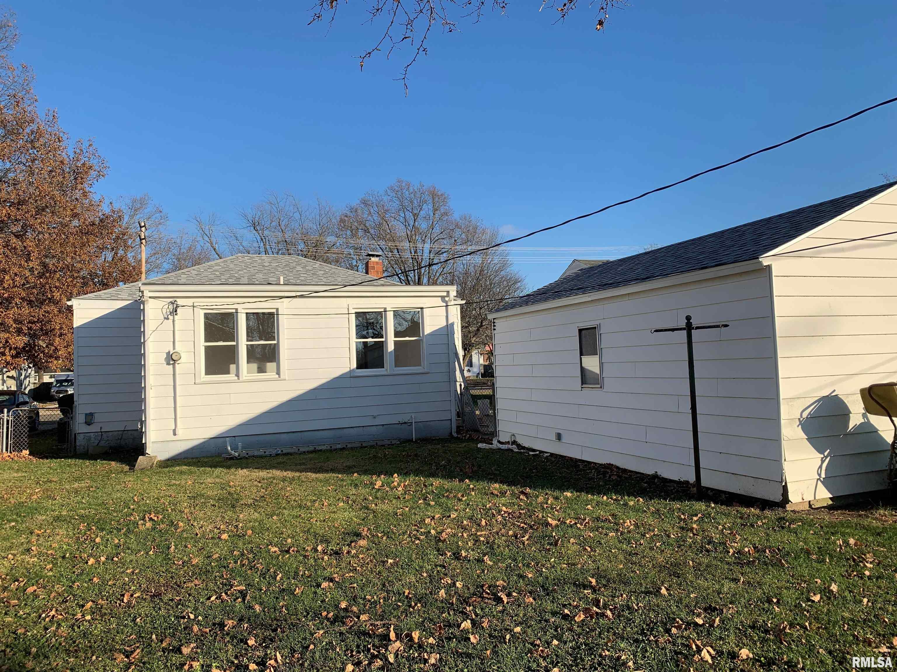 2633 South 4th Street Springfield, IL 62703 - Photo 3 of 16