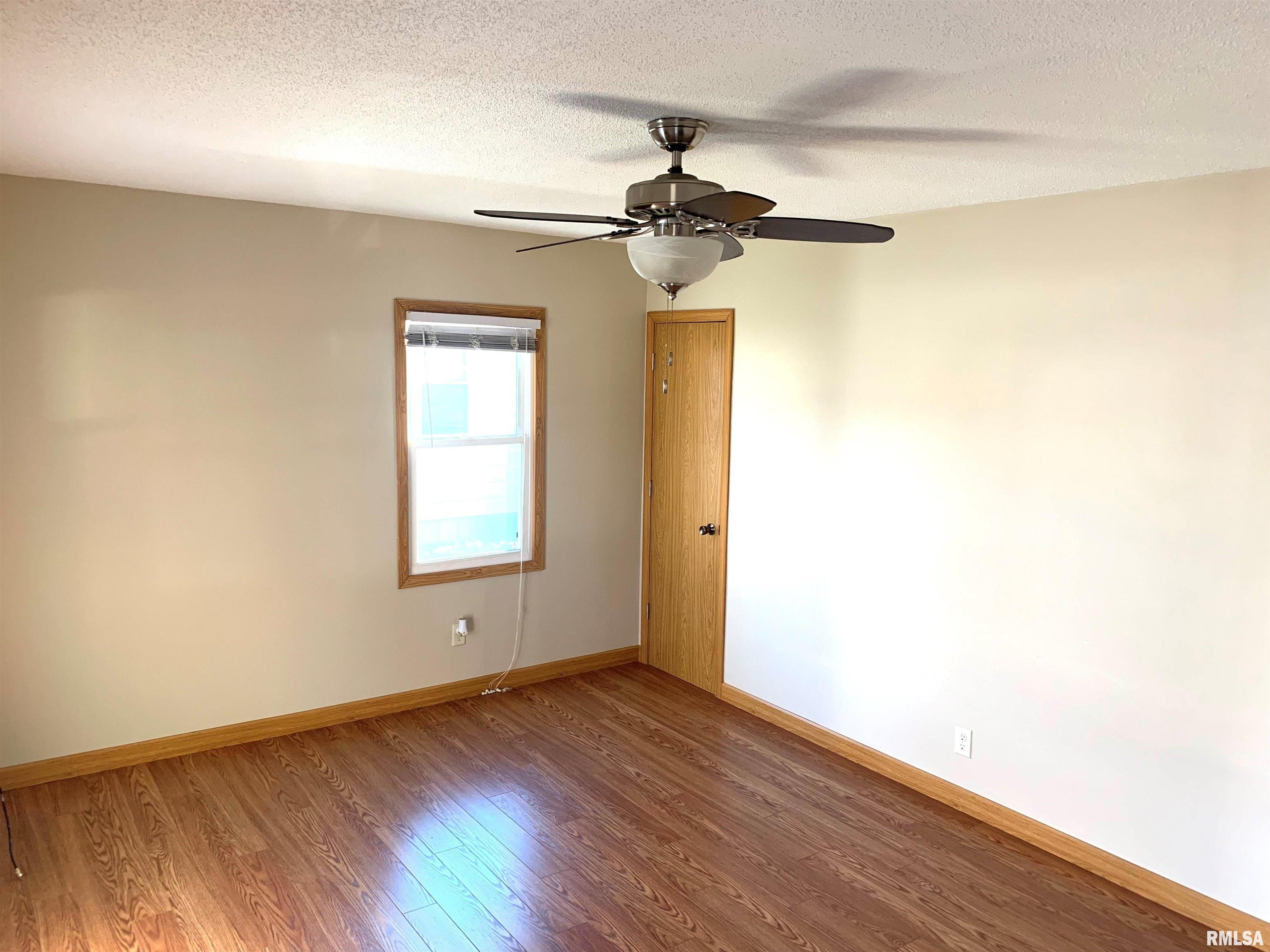 2633 South 4th Street Springfield, IL 62703 - Photo 5 of 16